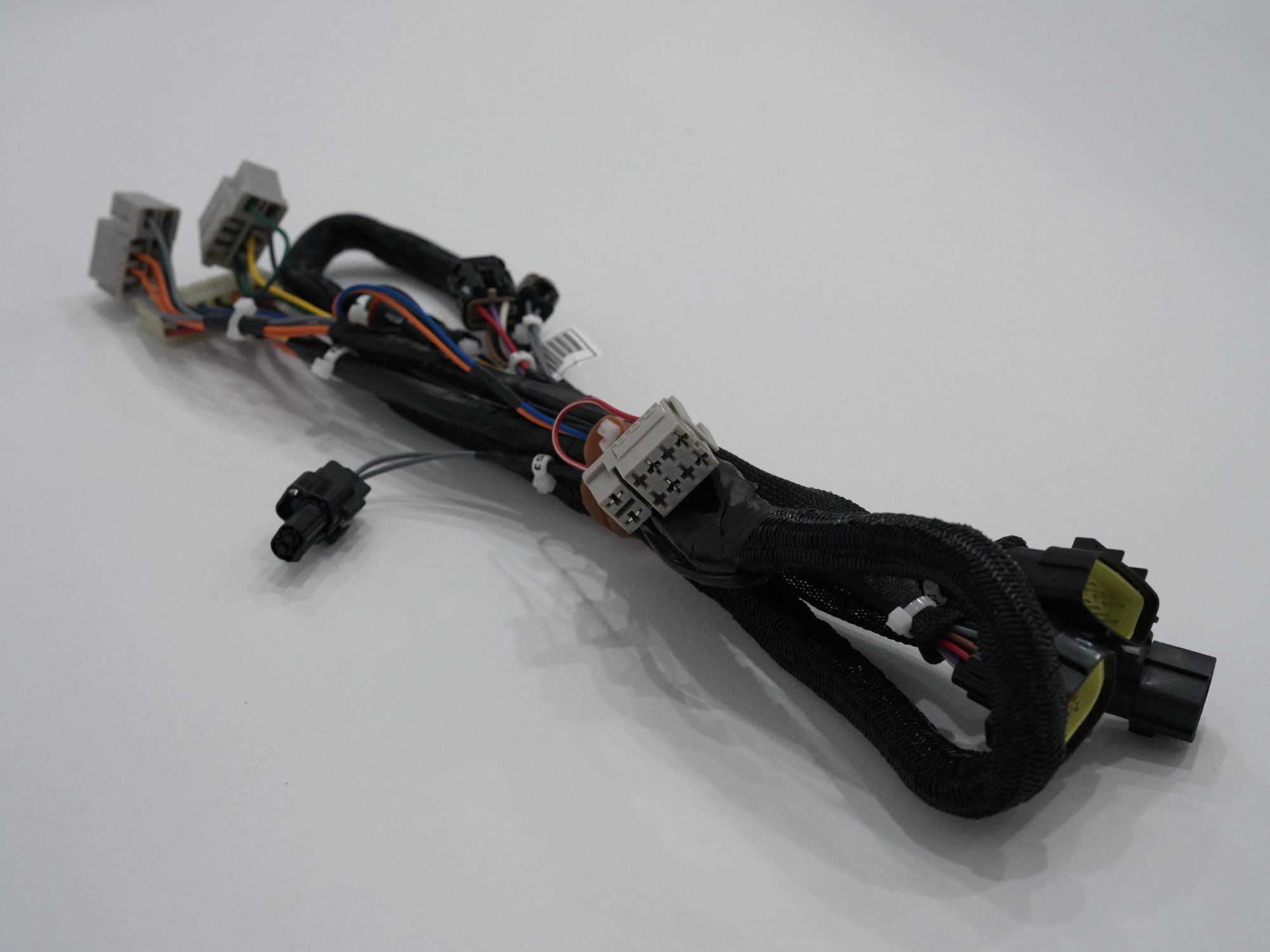 상부 컨트롤 하네스